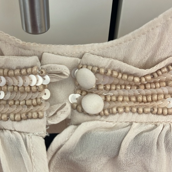 Beautiful silk top with beading - Picture 4 of 6